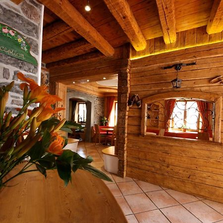 Albergo Centrale Forni di Sopra Exterior foto