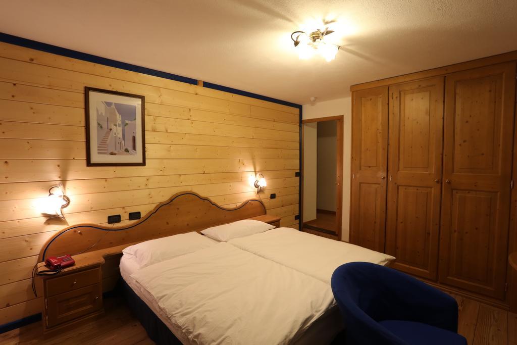 Albergo Centrale Forni di Sopra Habitación foto